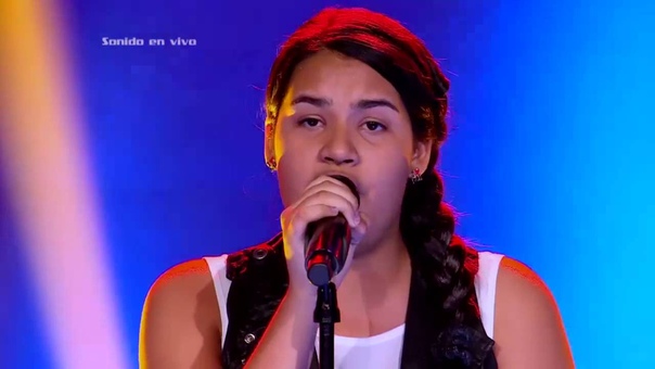Camila cantó Set the fireto the rain de Adele y LVK Col Audiciones a ciegas Cap 6