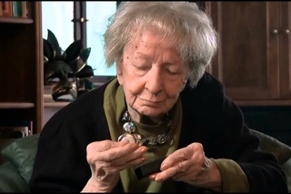 Wisława Szymborska and Ewa Lipska (English subs)