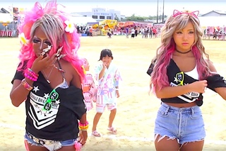 Japanese traditional festival VS ganguro gyaru!