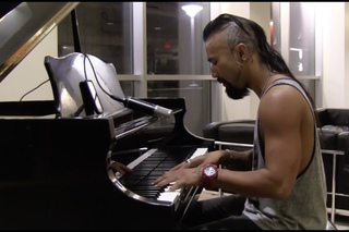 Nahko Bear Arms of Daughters Iowa City Sessions