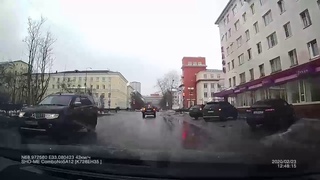 не пропустил Мурманск