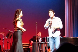 Random audience guy surprises ORIGINAL Jasmine - A WHOLE NEW WORLD