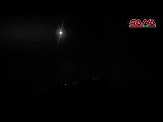 من تصدي الدفاعات الجوية لأهداف معادية في سماء دمشق