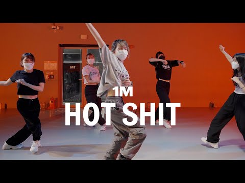 Cardi B Hot Shit feat. Kanye West Lil Durk, Learners