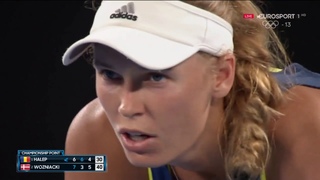 Incredible rally and Championship point Caroline Wozniacki vs Simona Halep in Australian Open 2018