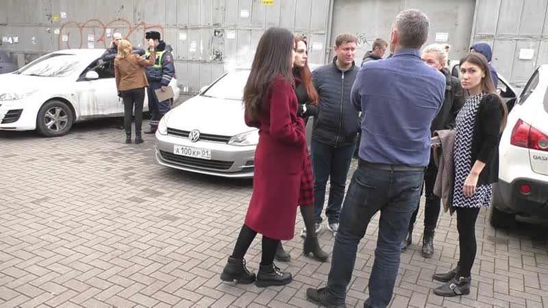 Краснодар. Руководство ТЦ Квадрат устроило парковку с