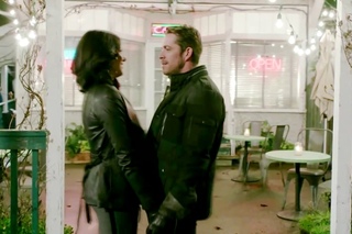 Everyone's happy ending | Outlaw Queen AU |