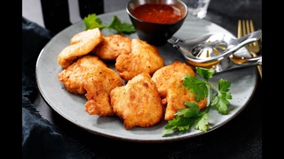 Сочные, мягкие, нежные биточки из куриной грудки! Готовятся очень быстро и легко!