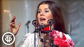Людмила Сенчина “Бежит река“ (1983)