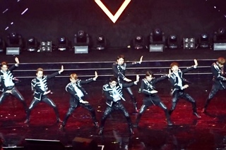 170408 yinyuetai V chart awards - Lotto EXO