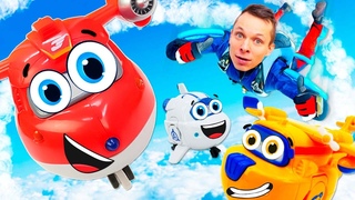 Самолетик Супер Джетт просит заправку! Супер Крылья на уборке! Игры для детей в игрушки из мультиков