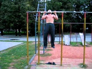 80 pull ups (80 подтягиваний на турнике)