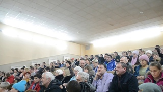 Встреча погорельцев-арендаторов и местных властей прошла в Искитиме