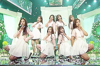 REUNITING (Lovelyz) - Ah-Choo () @ Inkigayo 20151004