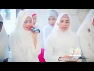 Women Beautiful Quran recitation  Surah ar-Rahman