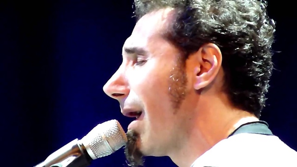 Serj Tankian performs Gate 21 live at Trädgårn in Gothenburg August 9,