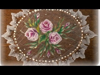 One stroke . Dipingere su legno. Rosa facile.