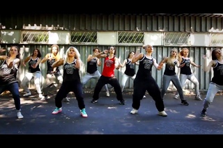 Reggaeton fusion by Lena Perelygina