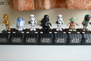 Review: Star Wars - Space Opera (singing toy from Japan)