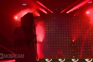 Major Lazer - Earthquake (Track 23 of 26) | Moshcam
