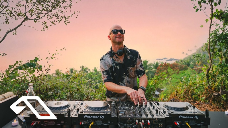 James Grant pres. Movement Vol. 1, Sunset DJ Mix from Goa, India (4
