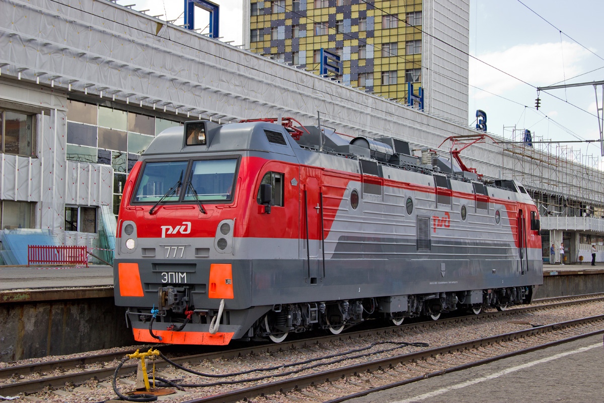 L EP1M-777 Tane