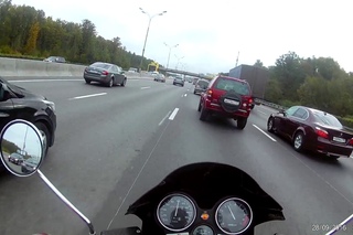 На работу на HONDA CB1000SF