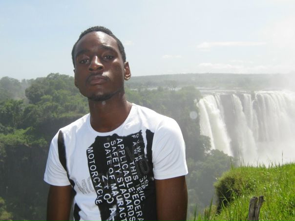 №32, Tatenda Zhou, 33 года, Санкт-Петербург №32, Tatenda Zhou, 33 года, Санкт-Петербург