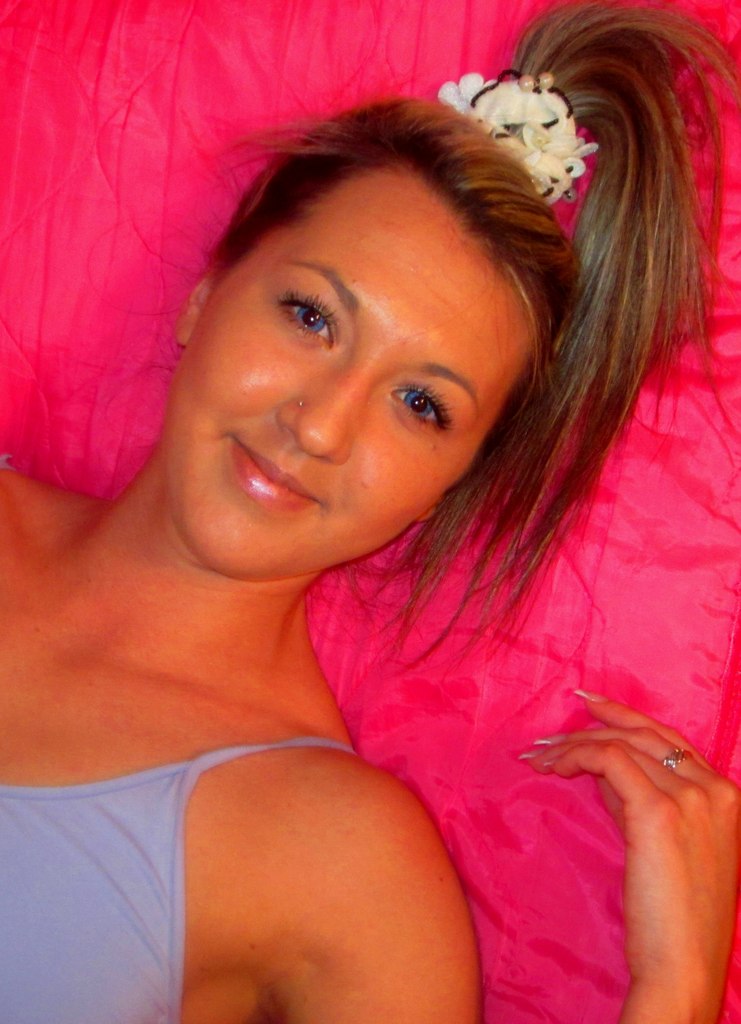 Ulik Ugleva вдох....ιllιlι..ιl.l..выдох....l | Москва