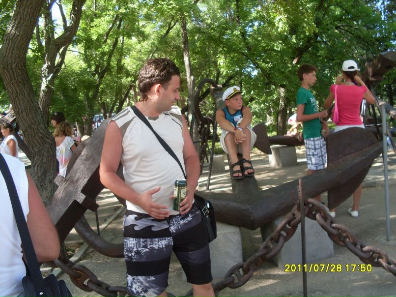 Арсентий Безуглый | Днепрорудное