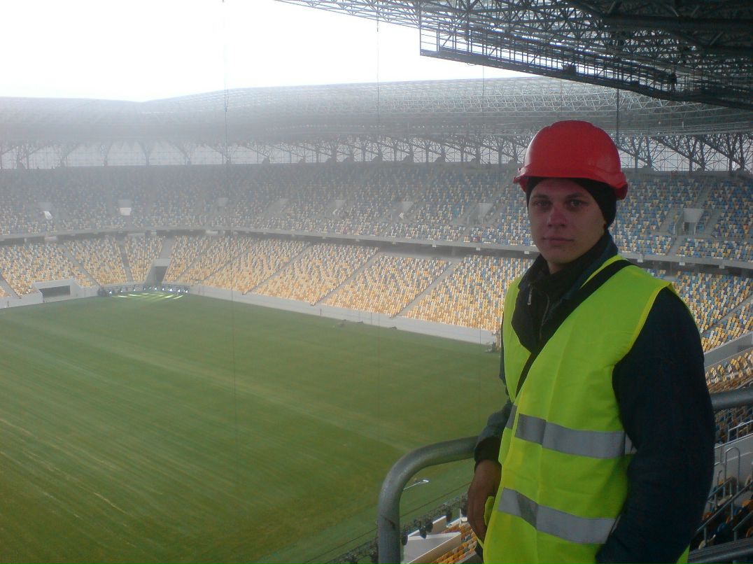 Андрій Стахура | Львов