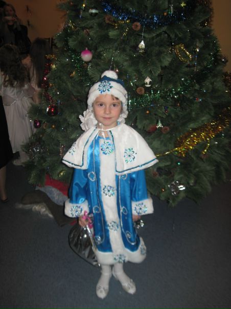 №19, Елена Попова №19, Елена Попова