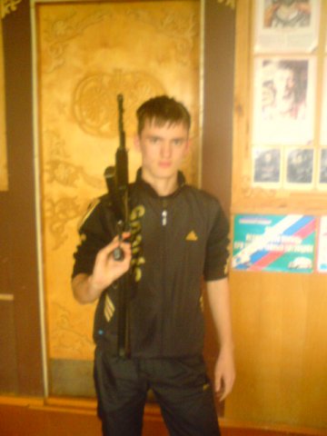 №9, Саня Тарасов №9, Саня Тарасов