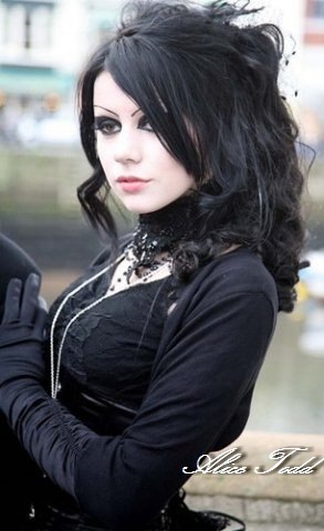 №15, Anna Valerious, Bucureşti №15, Anna Valerious, Bucureşti