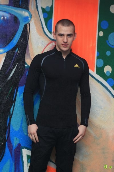 Артем Рябухин mёtrA `´╰_╯ | 