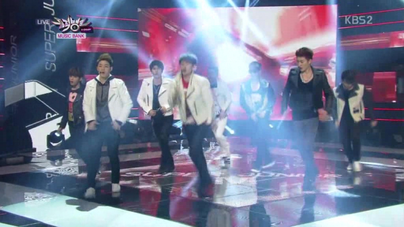 Super Junior M Break Down on Music Bank 1 February