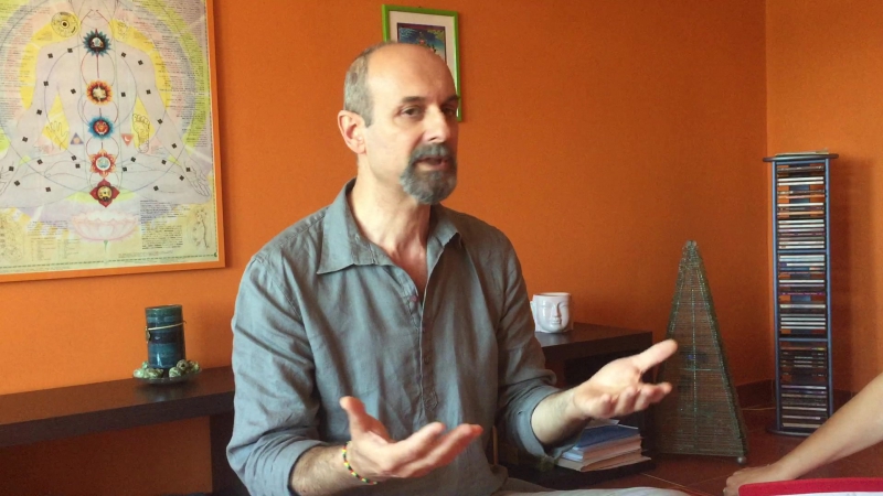 Il Futuro è nelle tue mani Reiki ed energie sottili. Intervisata con Pio Montanaro ( Reiki