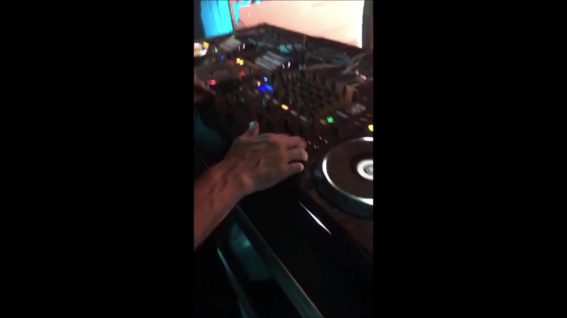 Major Lazer Record Lazer