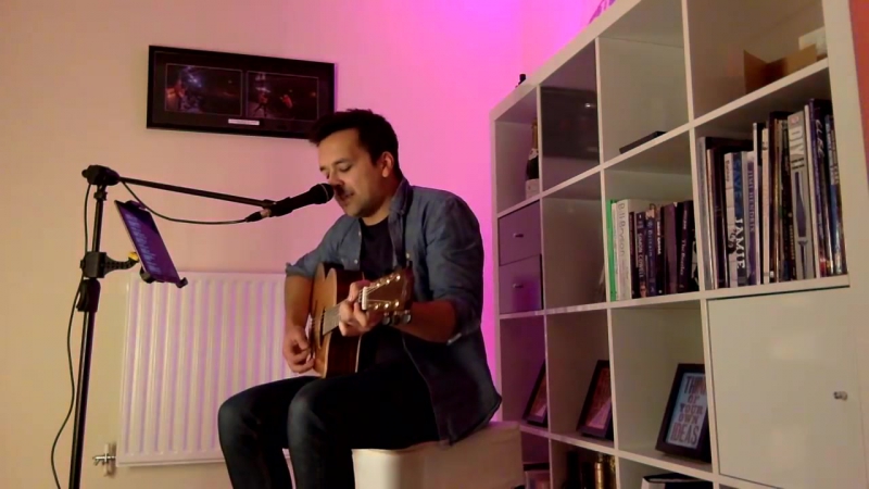 Missing Everything But The Girl ( Richie Phillips Live Looping