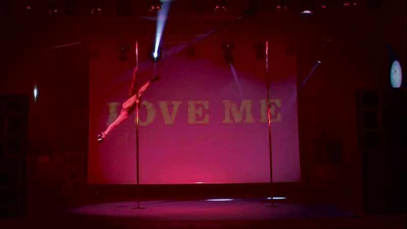 Отчетный концерт 2017. Pole Dance мастерская Love Me. Ученица