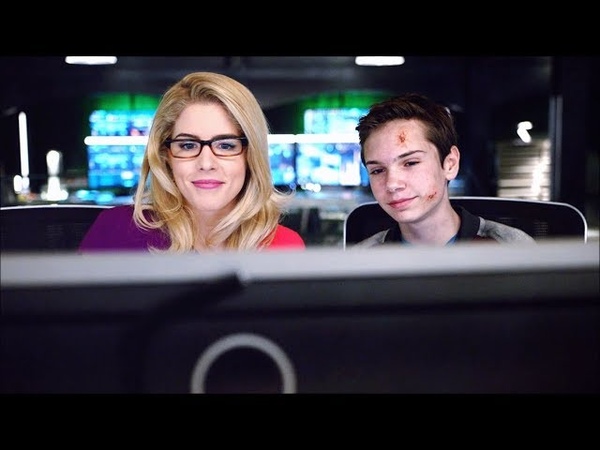 Felicity and William 6x11 This is what he does best and nobody does it