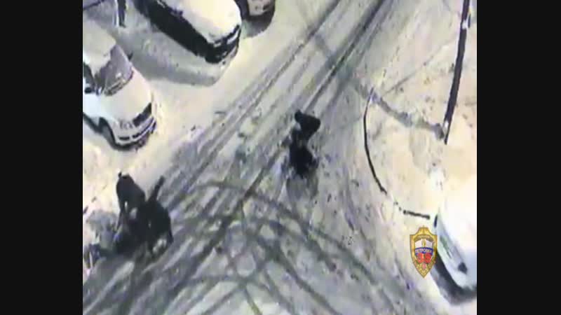 Московский таксист завез пассажиров в засаду, где их