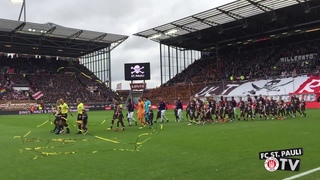 Die Choreo vor dem Spiel gegen Kiel I FC St. Pauli TV