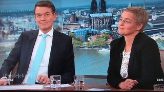 Zuschauer beim Presseclub: Merkel ist die Mutter aller Probleme