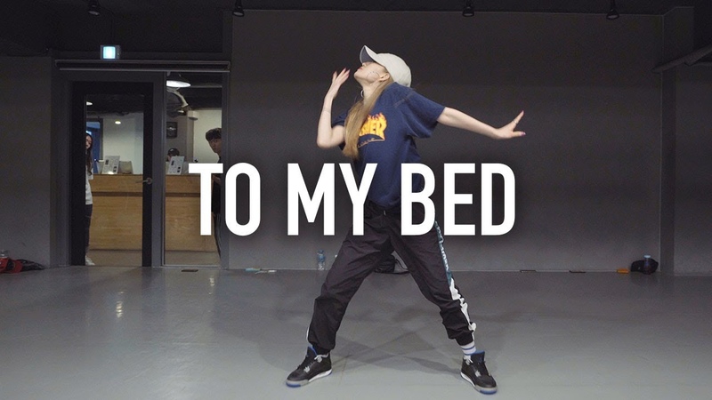 To My Bed Chris Brown, Yeji Kim