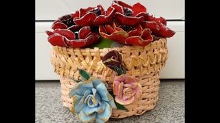 Cosulet din ziare pentru maci---Basket from newspapers for Poppy