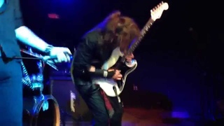 Jake E Lee - Badlands Rumblin Train SOLO