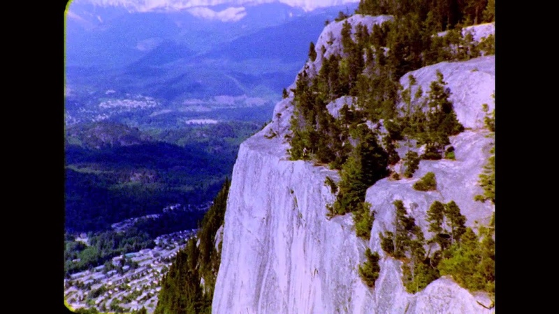 Riding on the Prow Wall, Stawamus Chief ( Original Raw