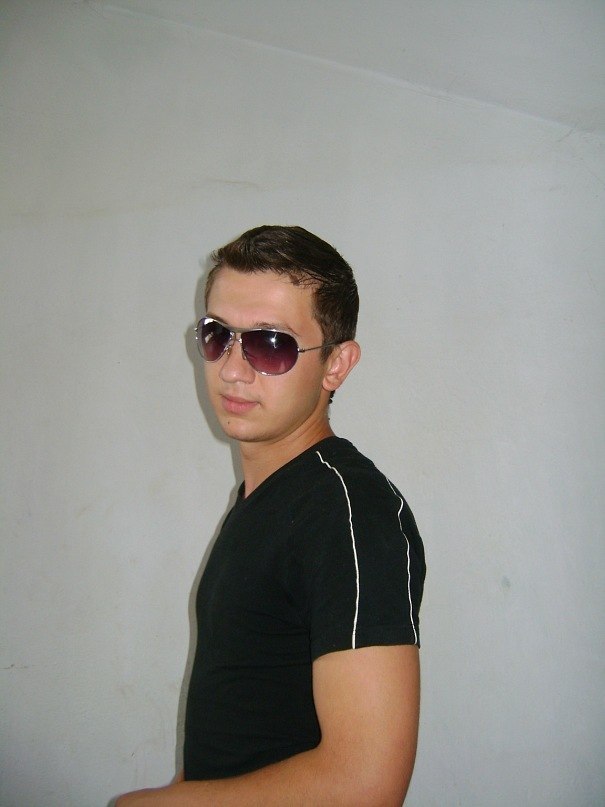 Задумчивый Вот | Москва