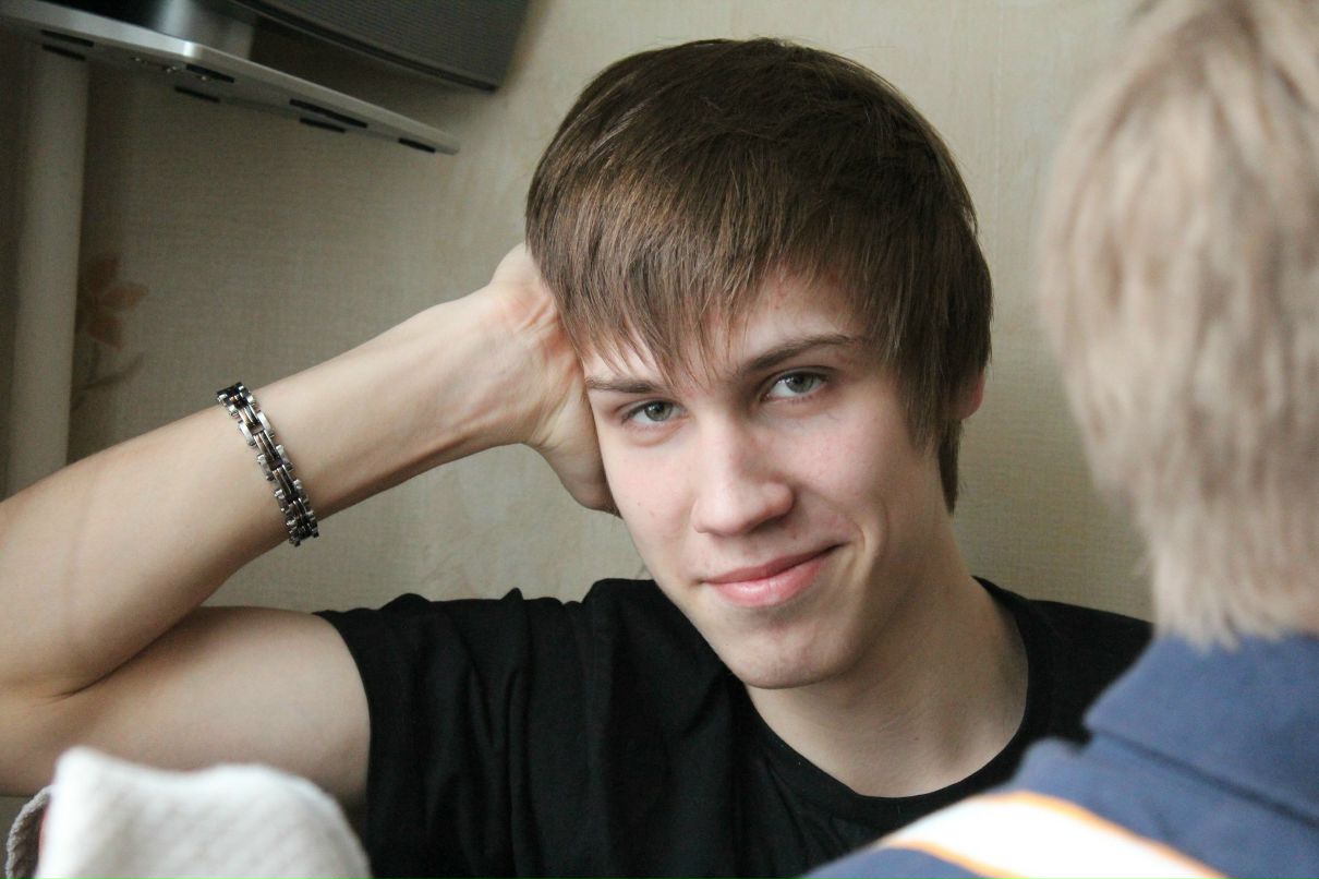 Максим Онищенко | 